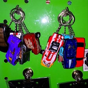 One random classic die-cast car or truck keychain